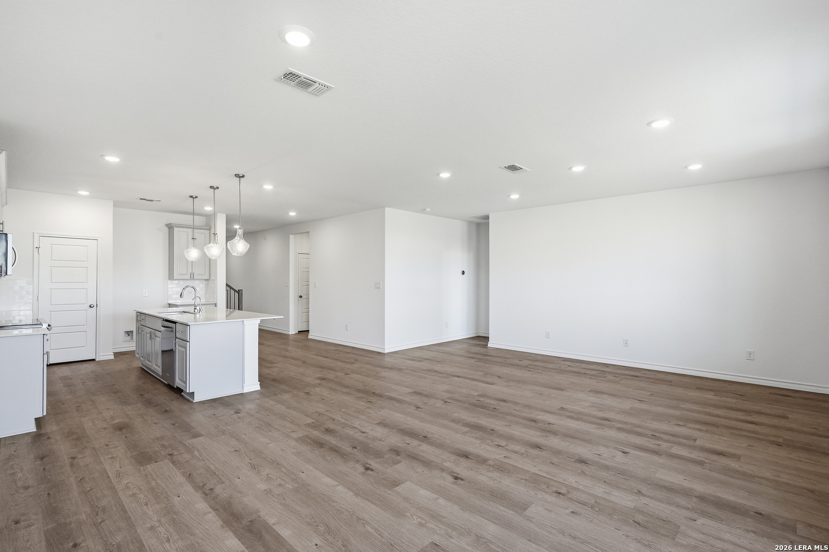 539 NIGHTINGALE AVENUE, Marion, TX 78124