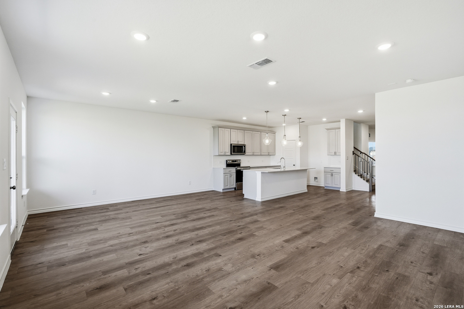 539 NIGHTINGALE AVENUE, Marion, TX 78124