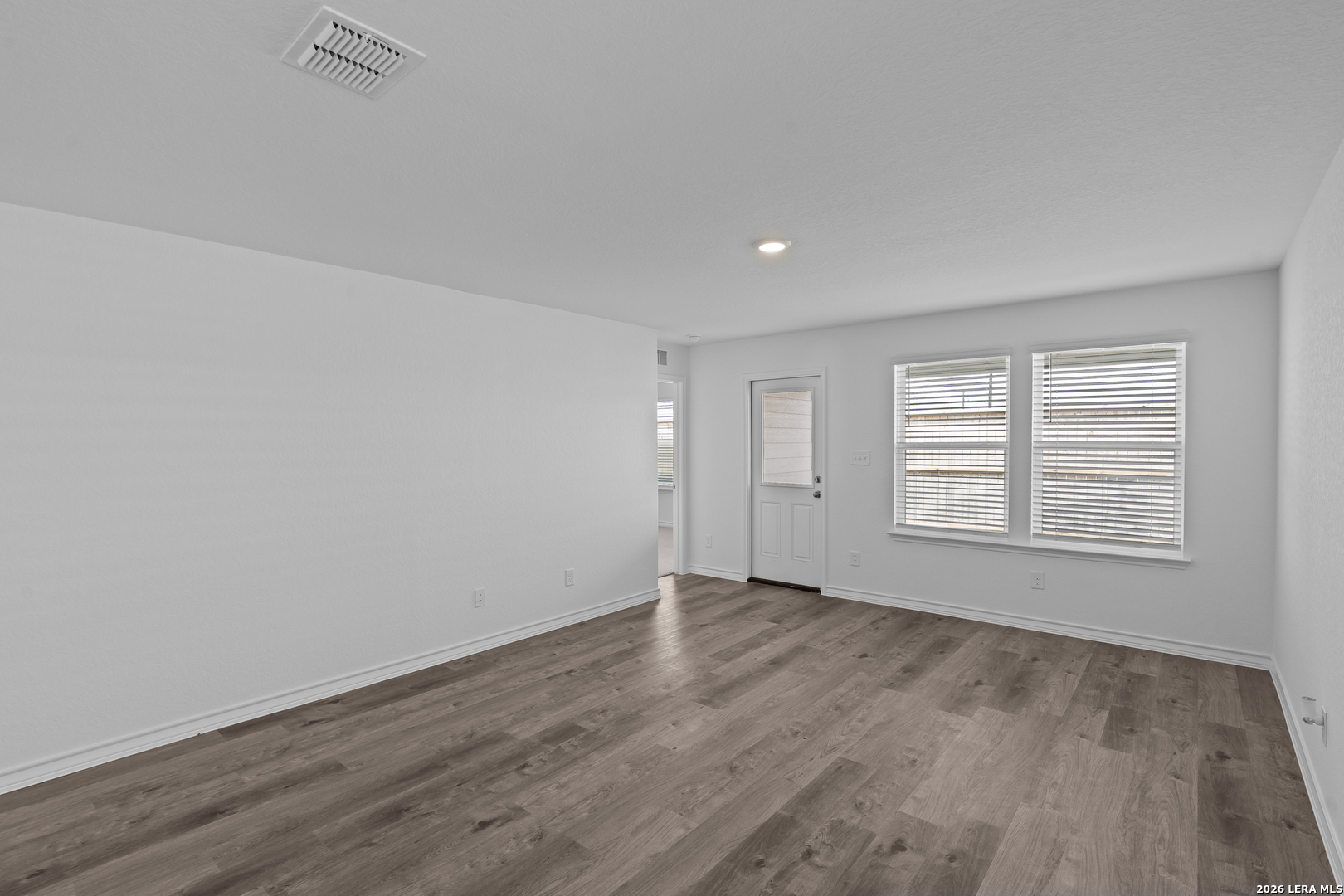 8215 SMITHERS AVENUE, San Antonio, TX 78252