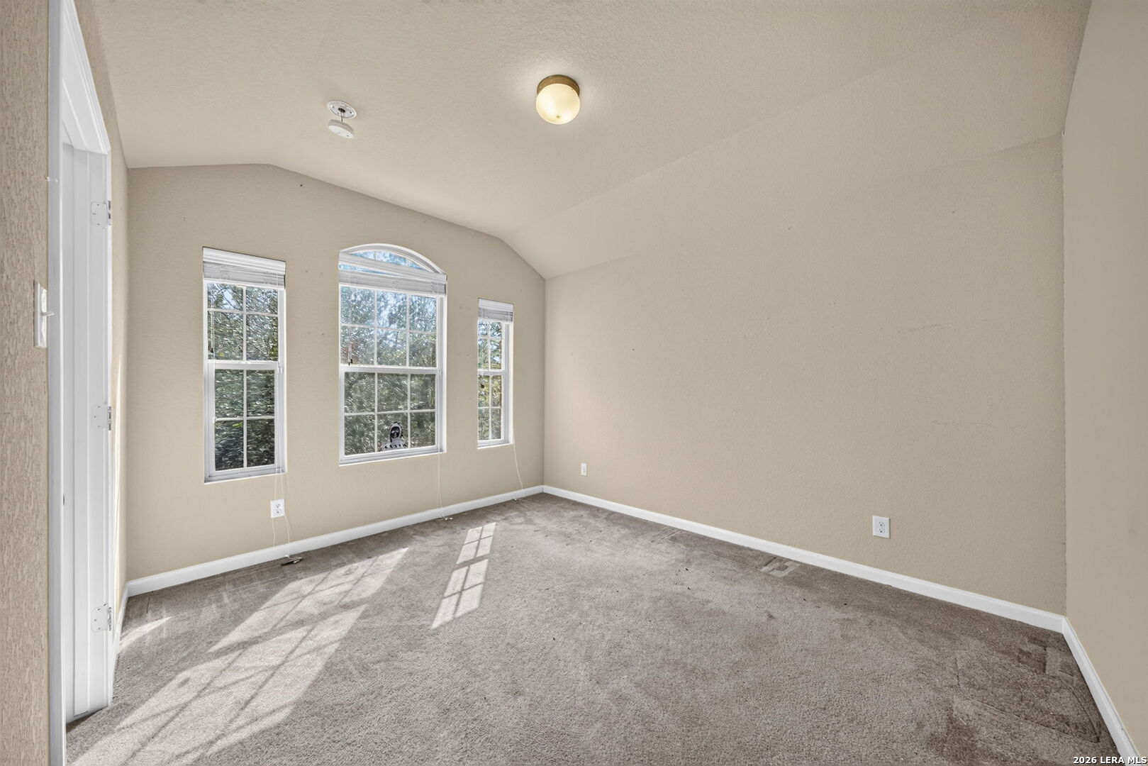 11435 Oaks Hike, San Antonio, TX 78245