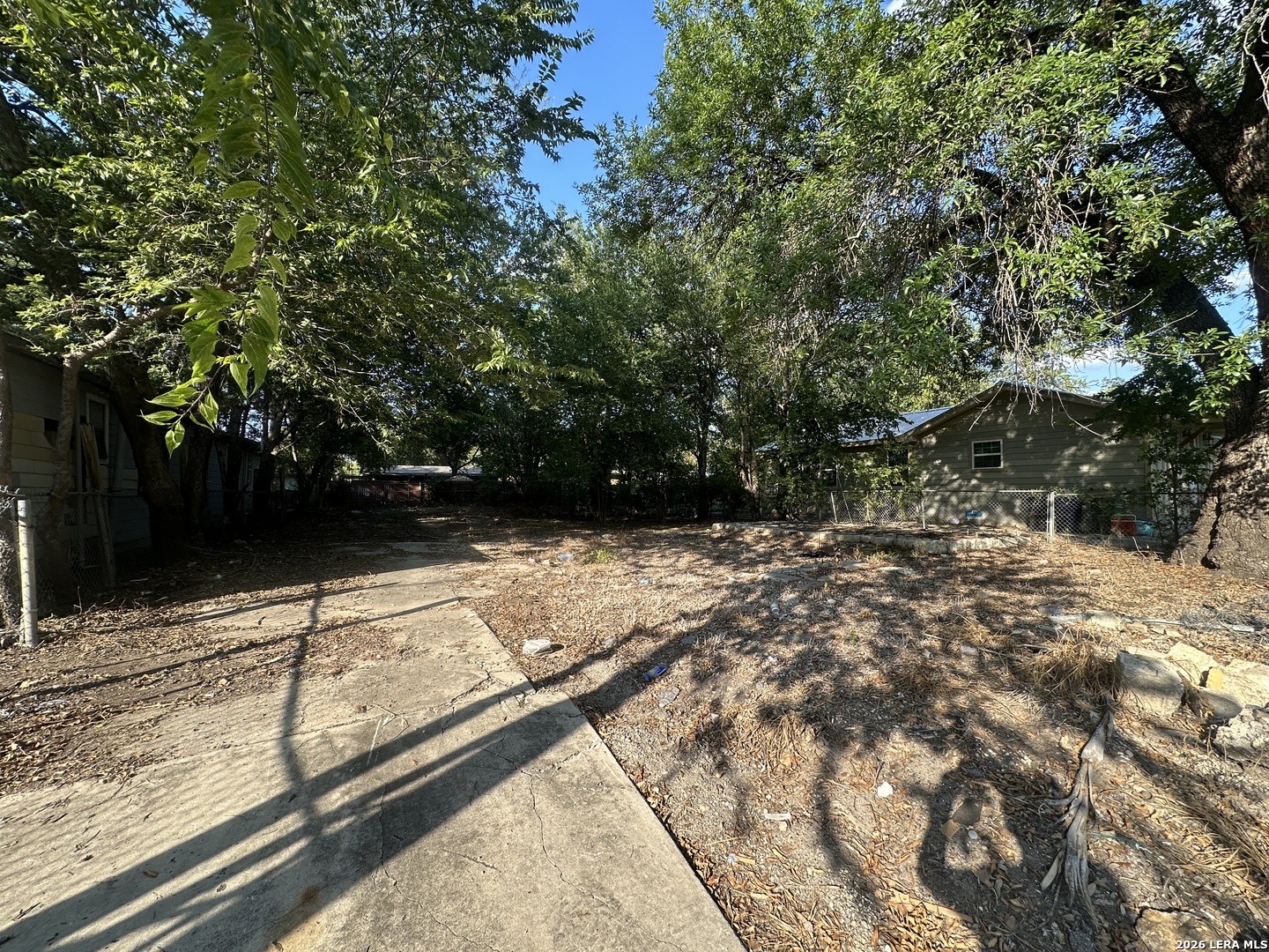 2807 ROSELAWN RD, San Antonio, TX 78226