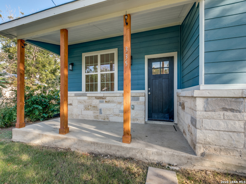 335 Kemper, San Antonio, TX 78207