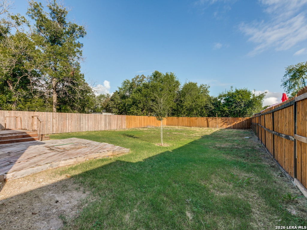 335 Kemper, San Antonio, TX 78207
