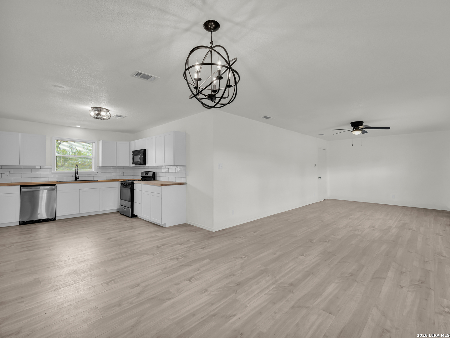 7635 Dove, San Antonio, TX 78223