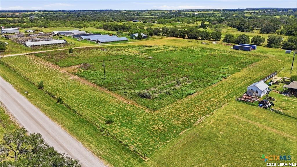 3921 CR 334, Stockdale, TX 78160