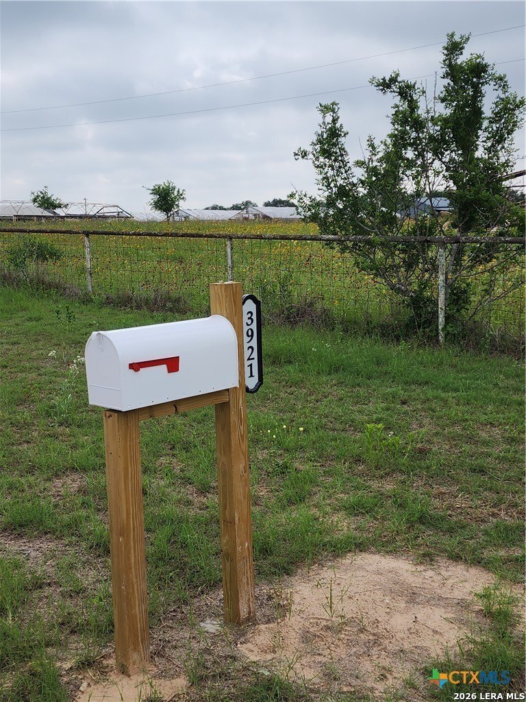 3921 CR 334, Stockdale, TX 78160