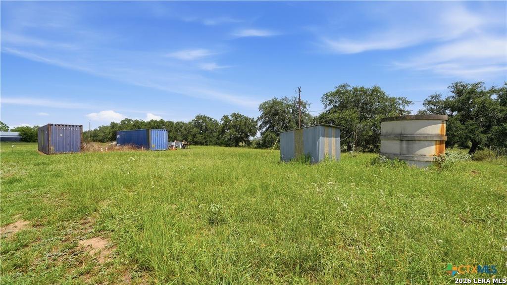 3921 CR 334, Stockdale, TX 78160