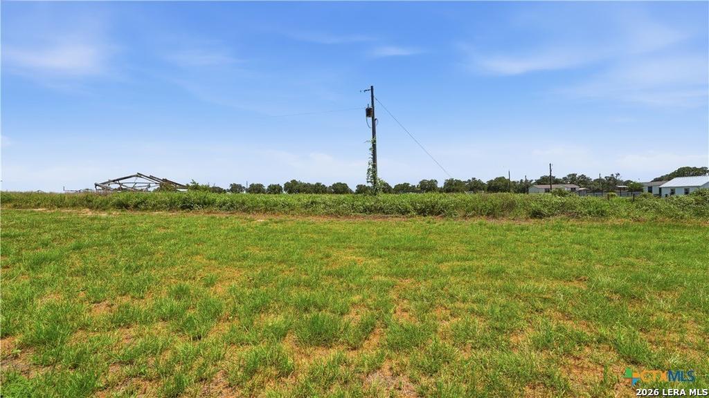 3921 CR 334, Stockdale, TX 78160