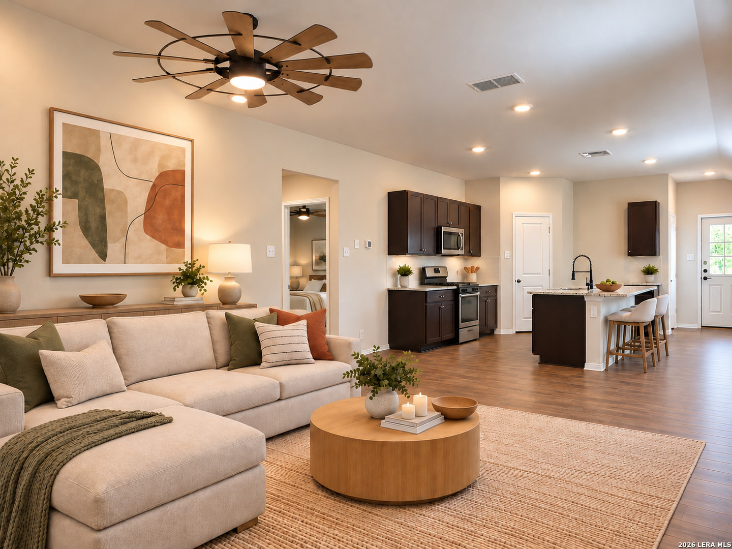 345 MIDDLE GREEN LOOP, Floresville, TX 78114