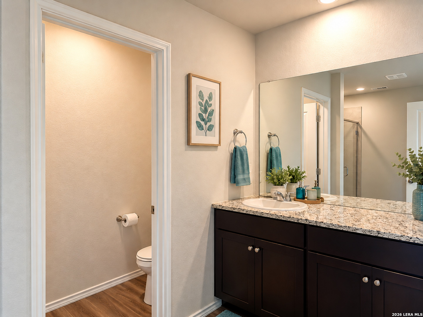 345 MIDDLE GREEN LOOP, Floresville, TX 78114