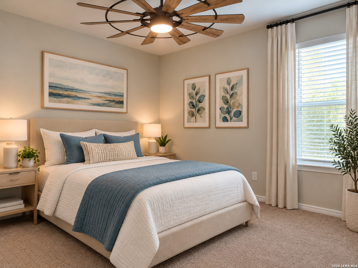 345 MIDDLE GREEN LOOP, Floresville, TX 78114