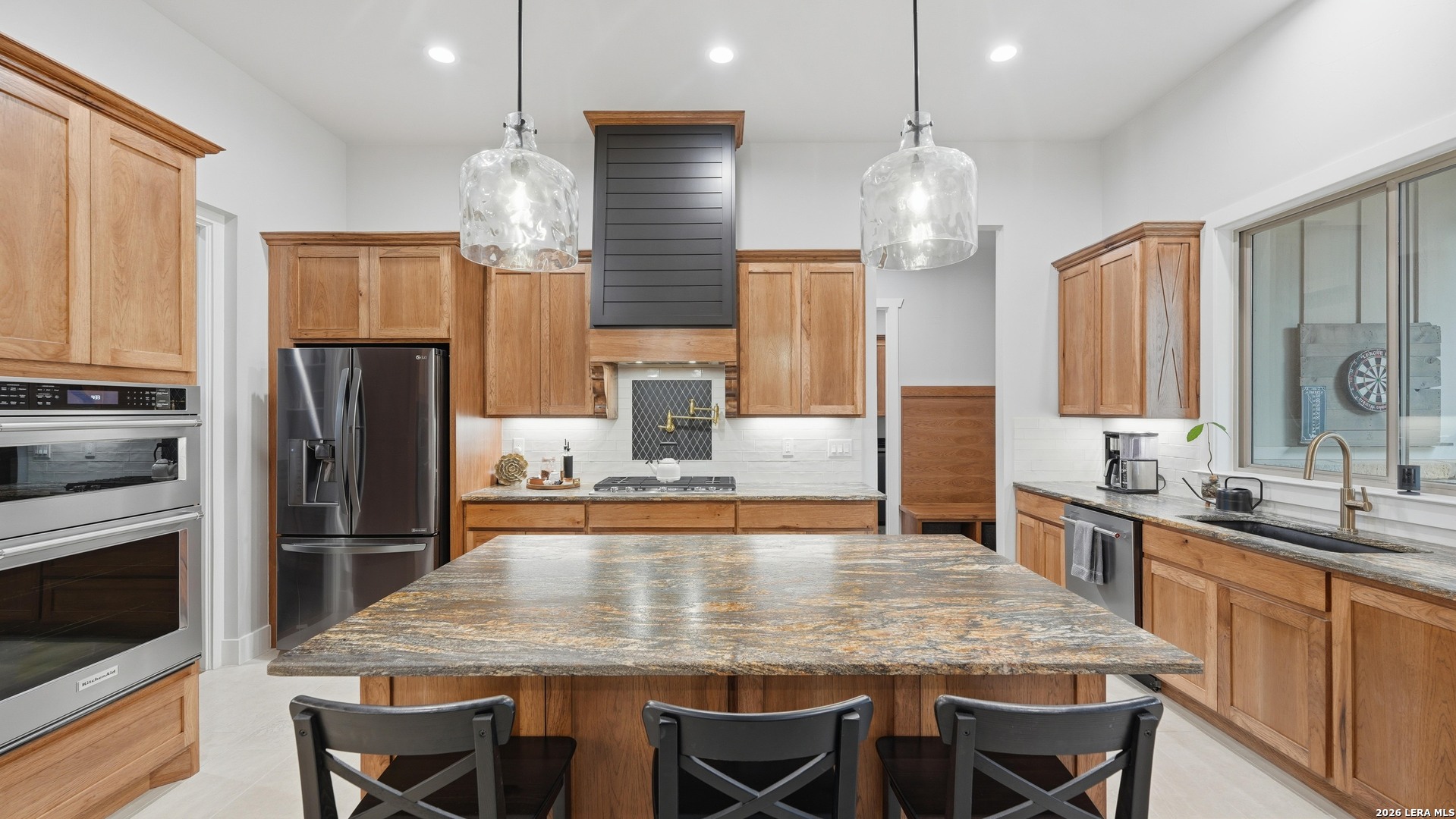 113 HONDO VIS, La Vernia, TX 78121