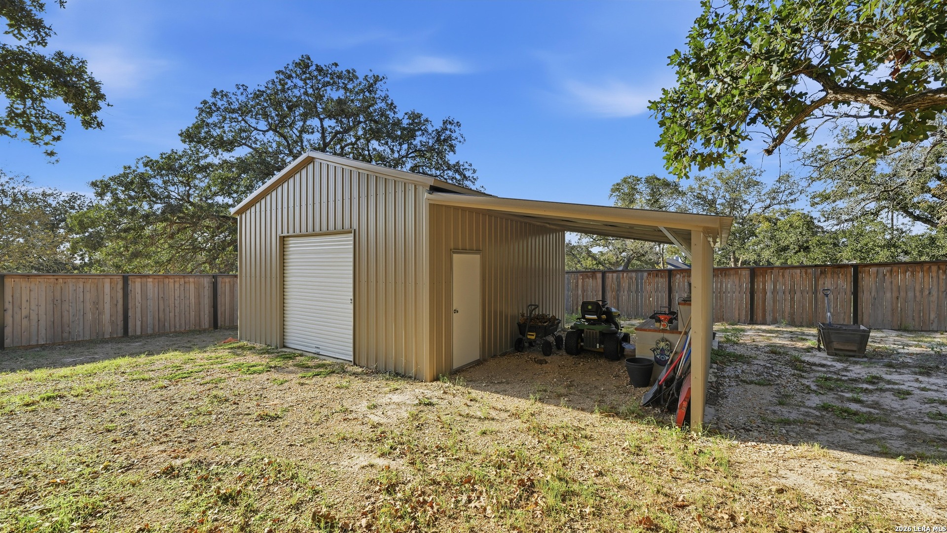 113 HONDO VIS, La Vernia, TX 78121