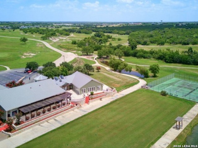 345 MIDDLE GREEN LOOP, Floresville, TX 78114