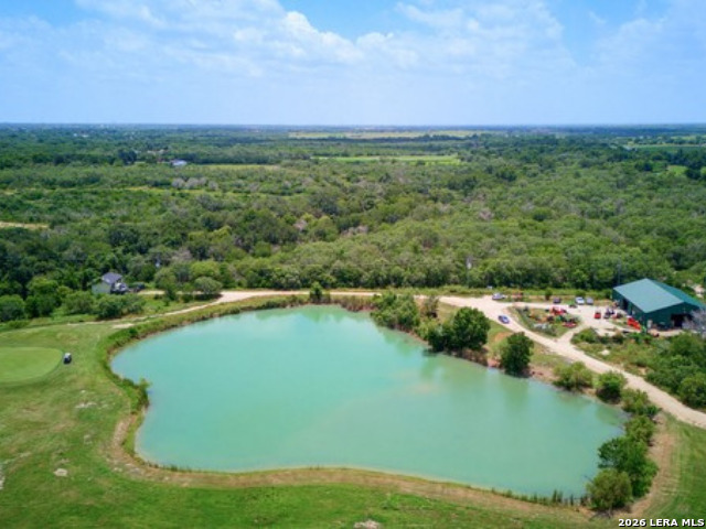 345 MIDDLE GREEN LOOP, Floresville, TX 78114