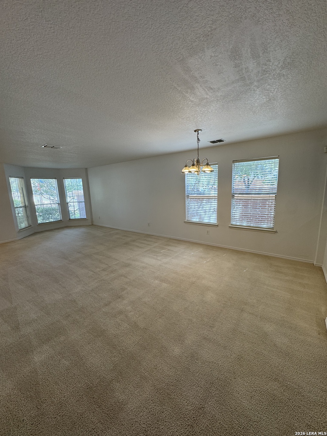 5223 DUKE FLD, San Antonio, TX 78227