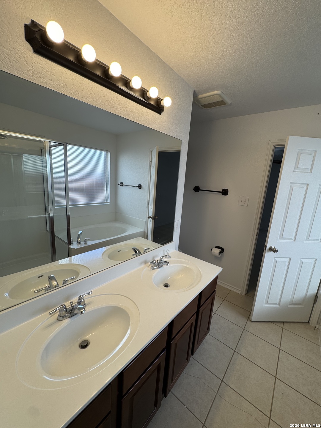 5223 DUKE FLD, San Antonio, TX 78227