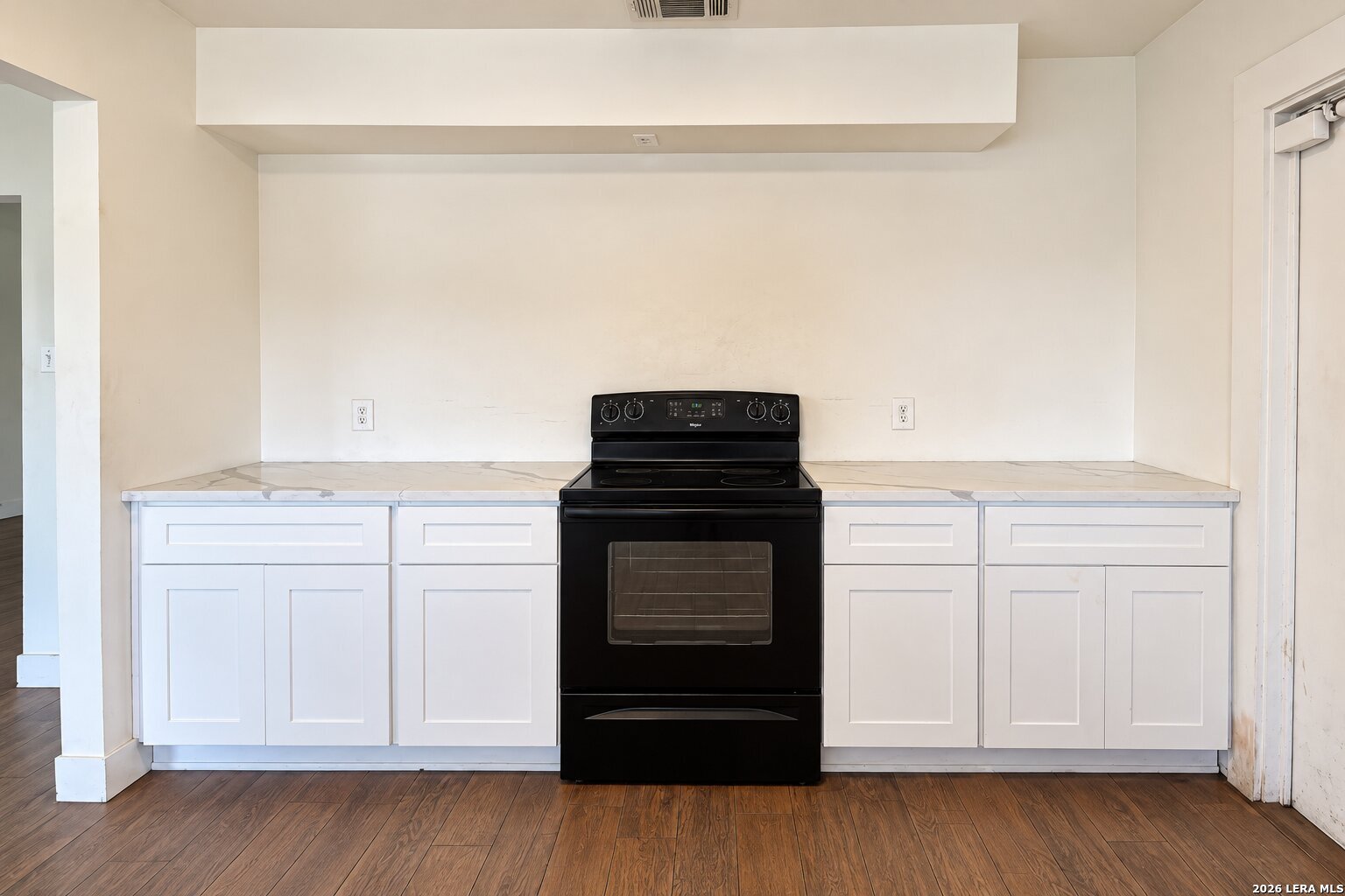 5302 La Cieniga, San Antonio, TX 78233