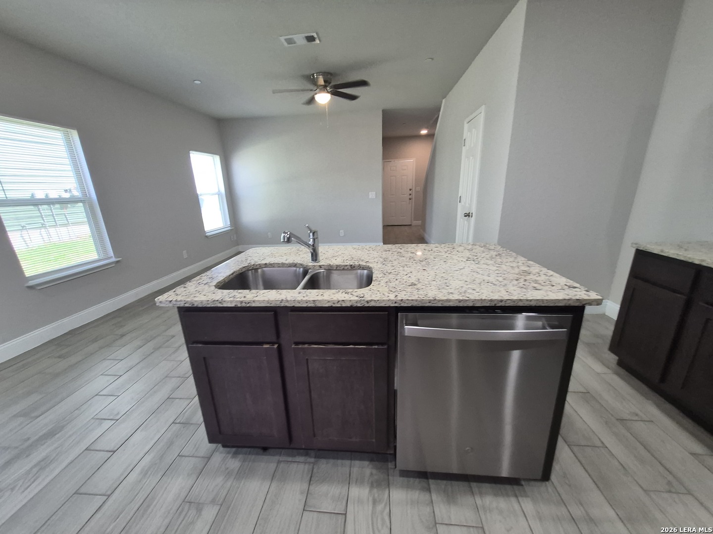 13207 REID MDWS, Live Oak, TX 78233
