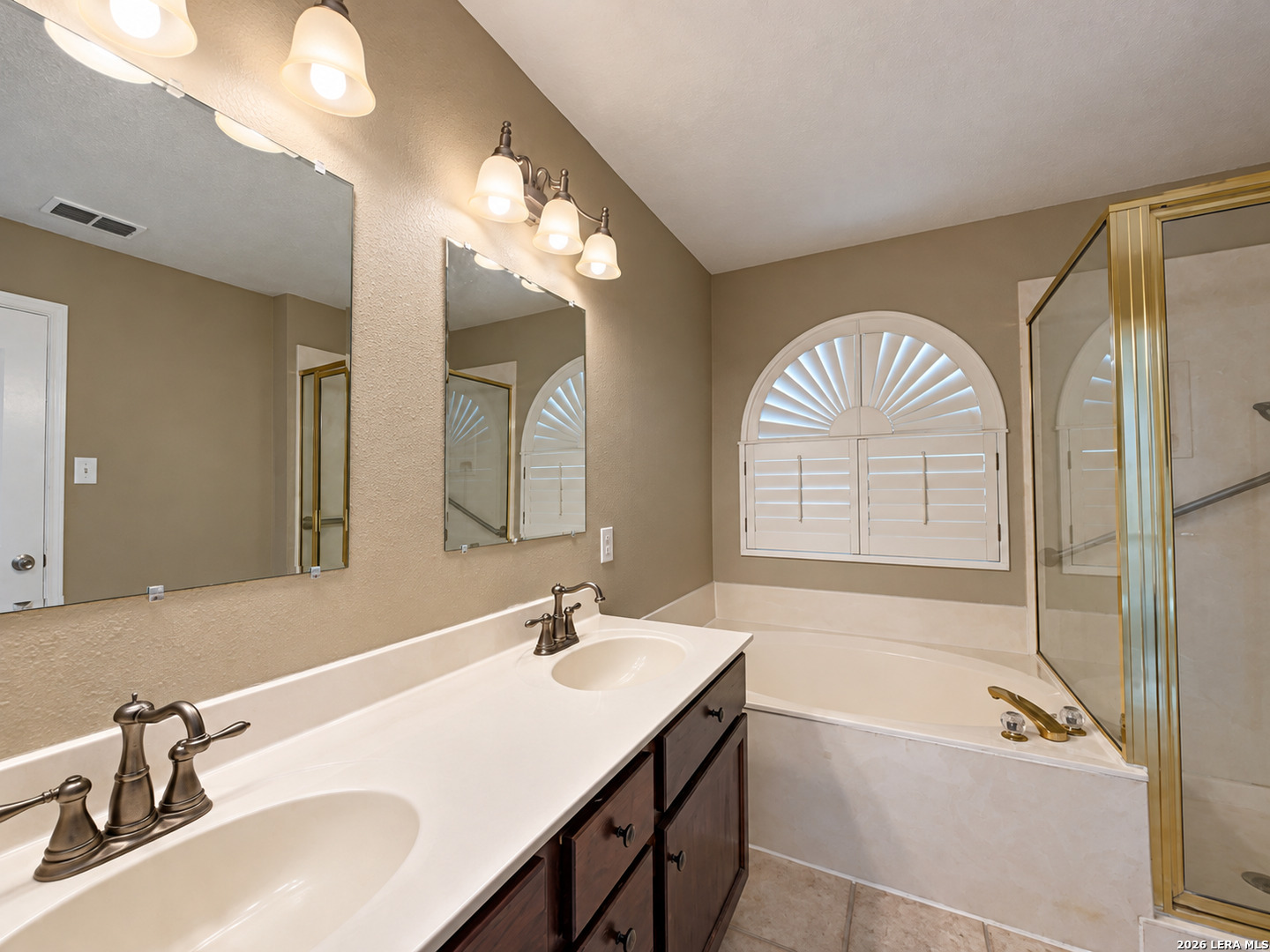 11918 Drought Pass, Helotes, TX 78023