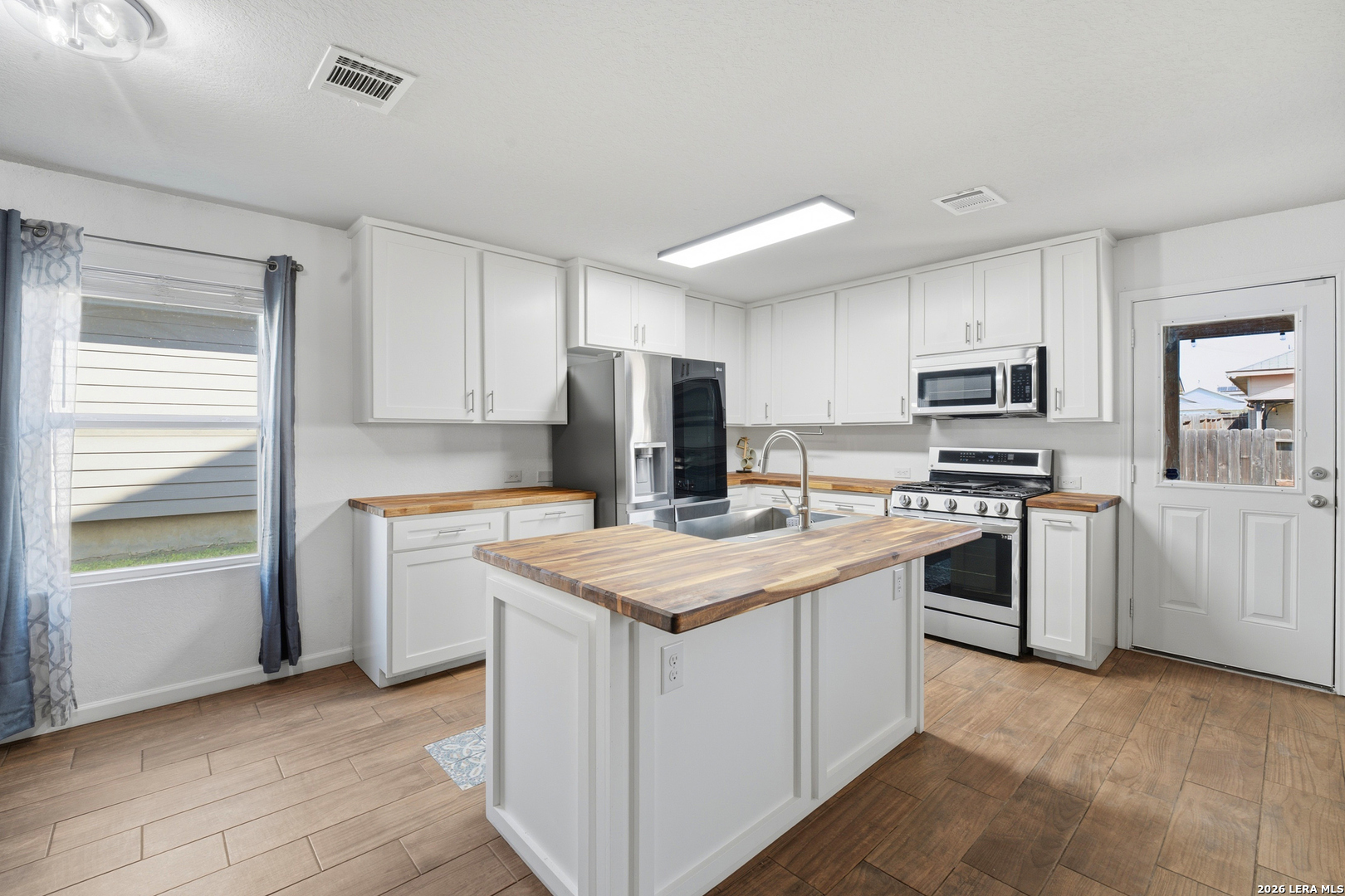 723 PELICAN LNDG, San Antonio, TX 78221