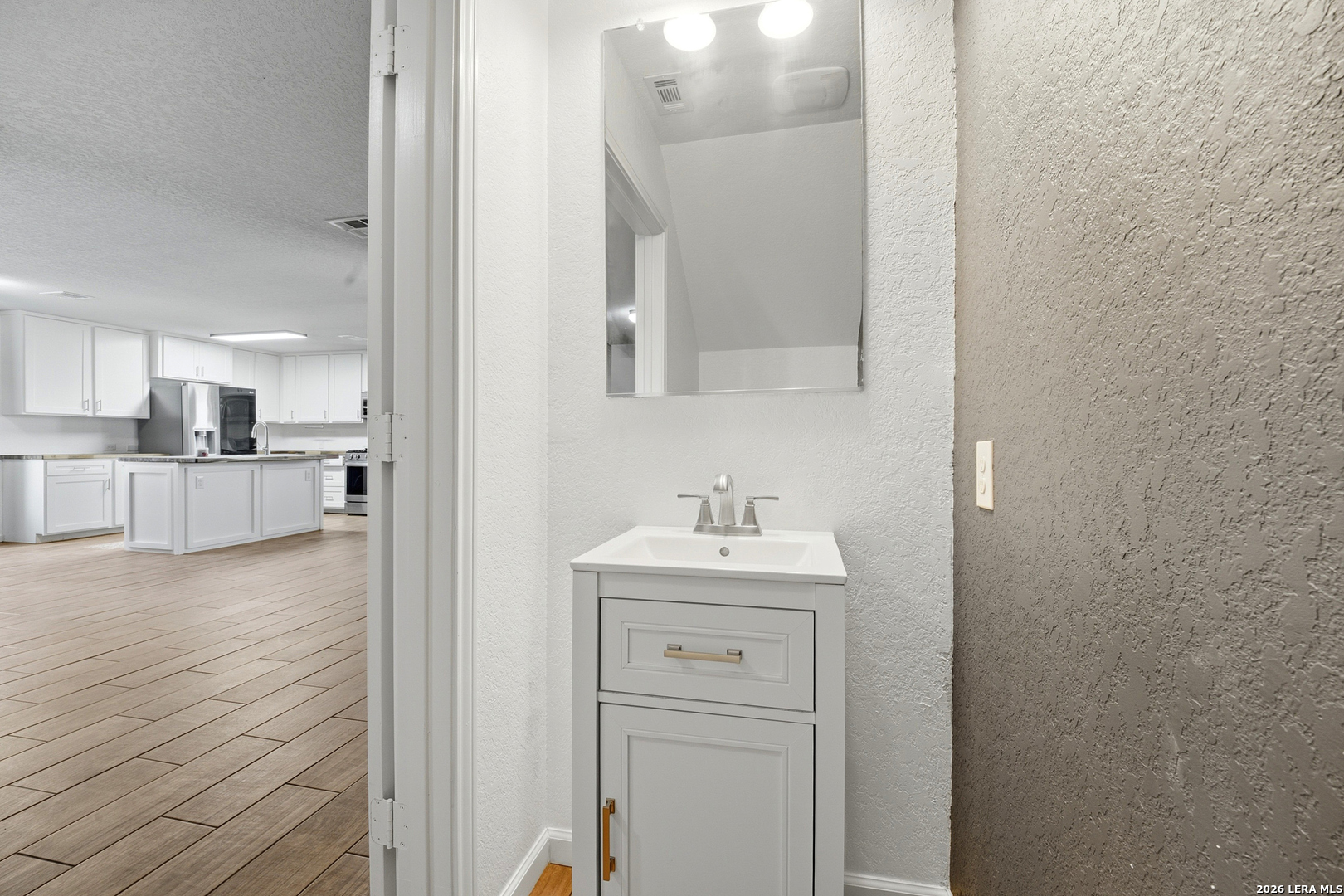 723 PELICAN LNDG, San Antonio, TX 78221