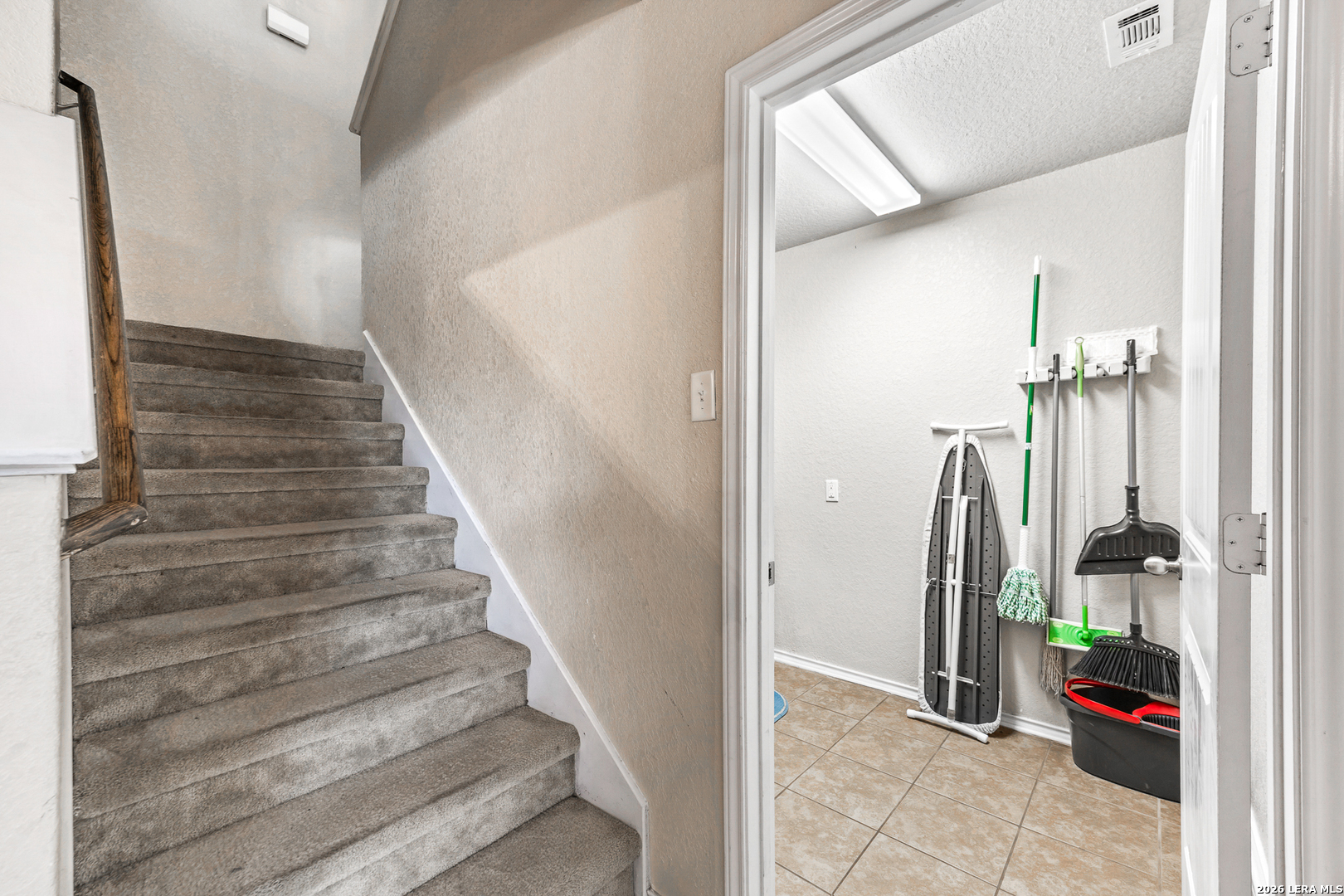 8223 Radiant Star, San Antonio, TX 78252