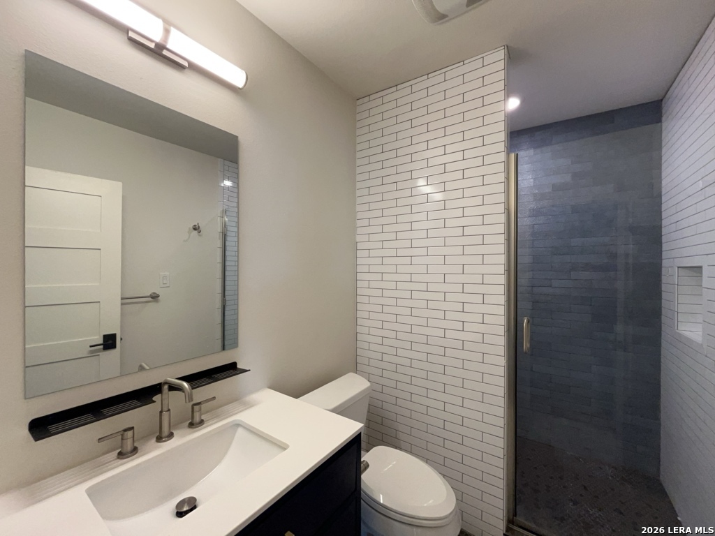 1722 S Saint Marys, #201, San Antonio, TX 78210