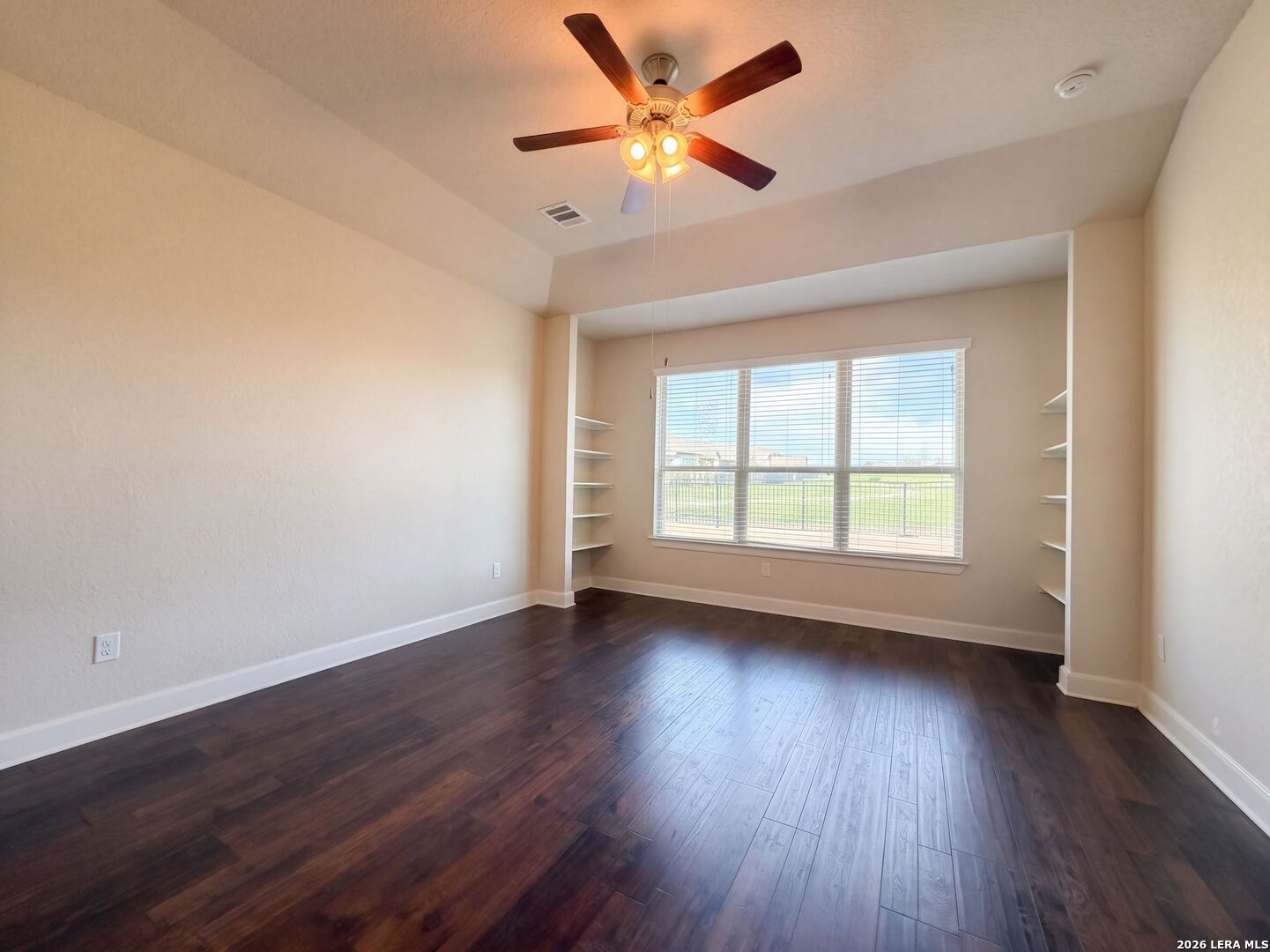 717 Silver Fox, Cibolo, TX 78108