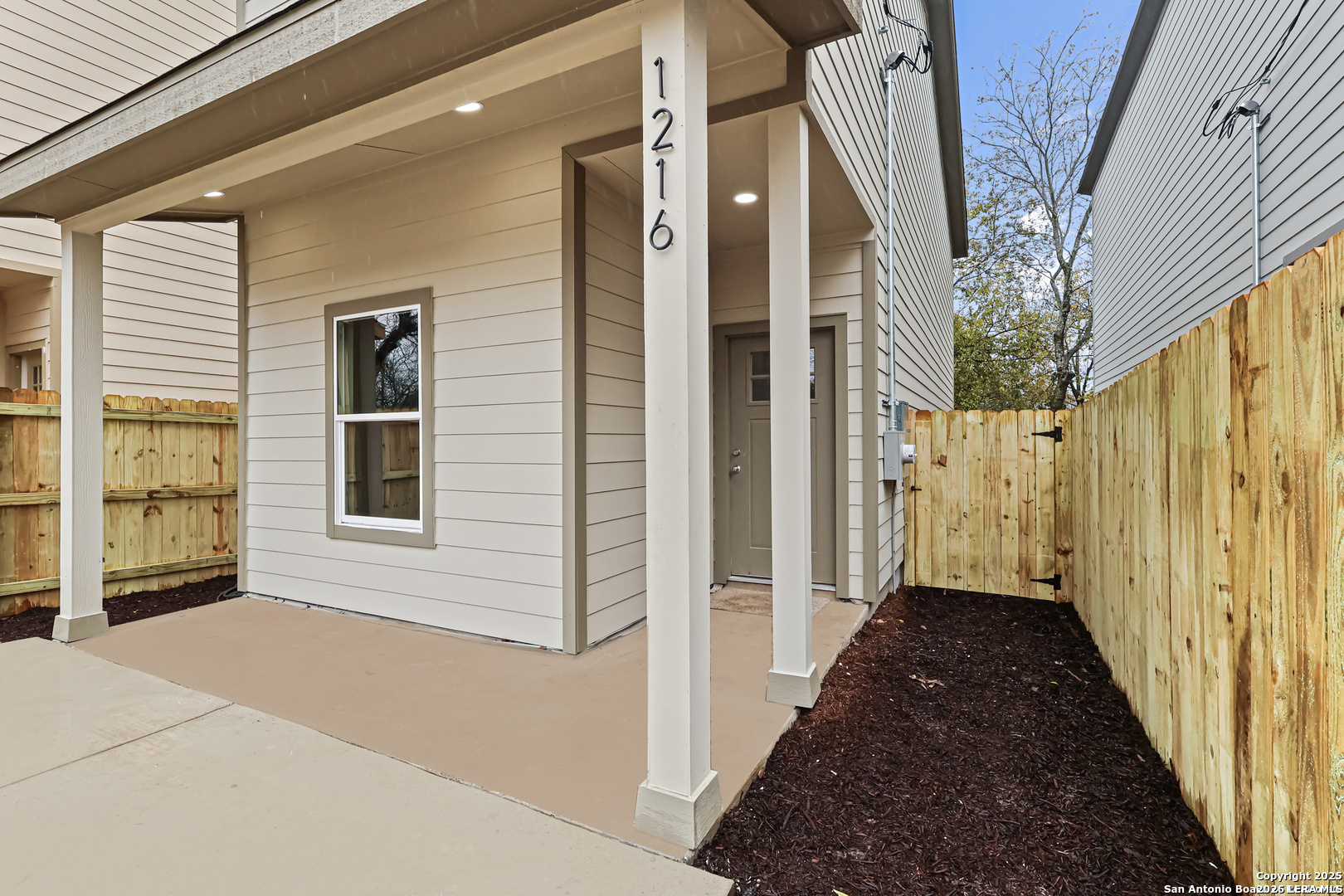1216 Aransas Ave, San Antonio, TX 78210