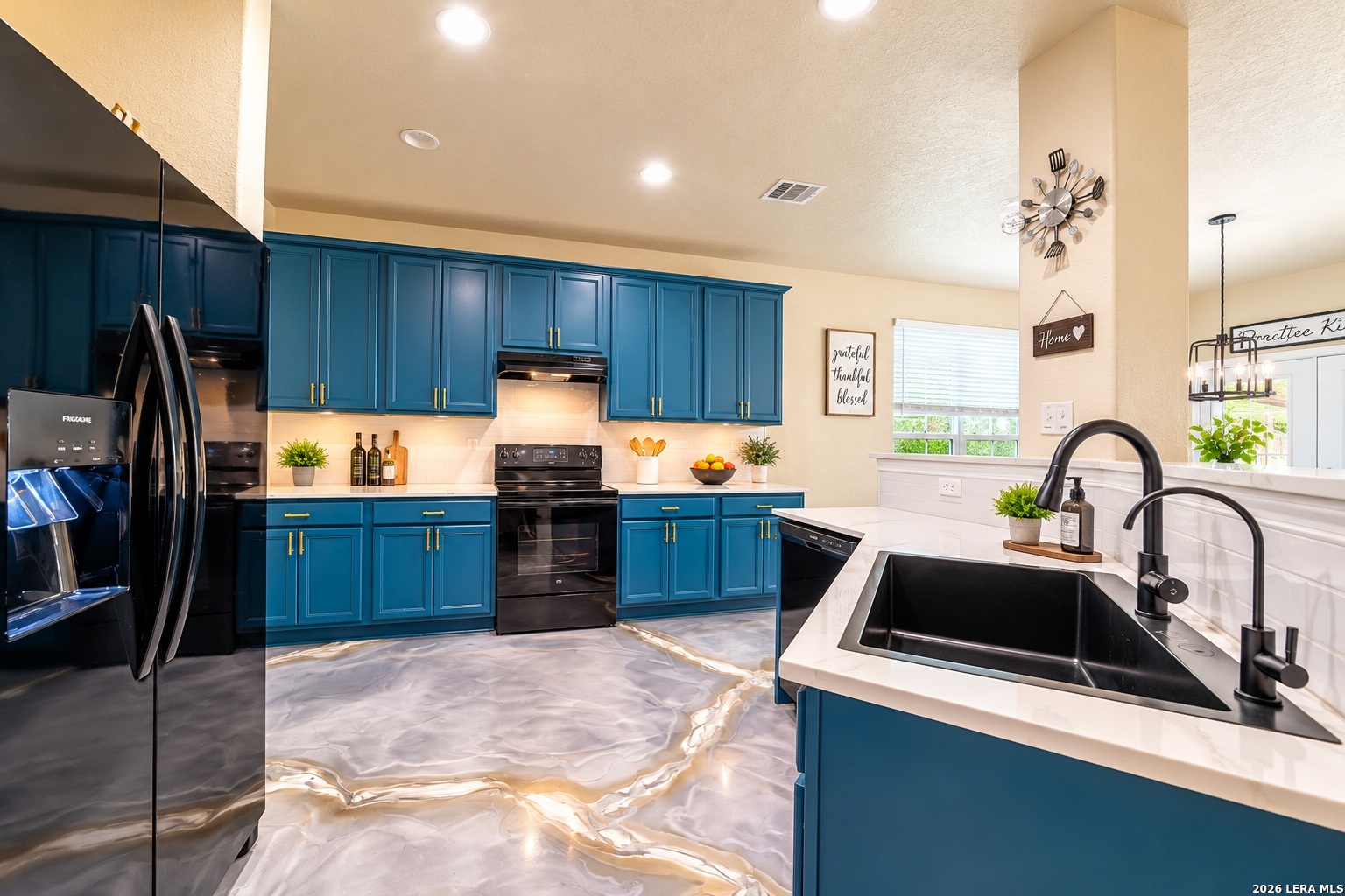 137 Springtree Shadow, Cibolo, TX 78108