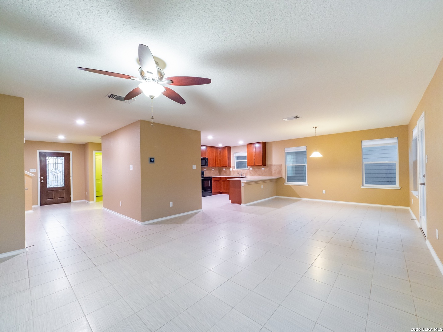 2056 Brandywine Dr, New Braunfels, TX 78130