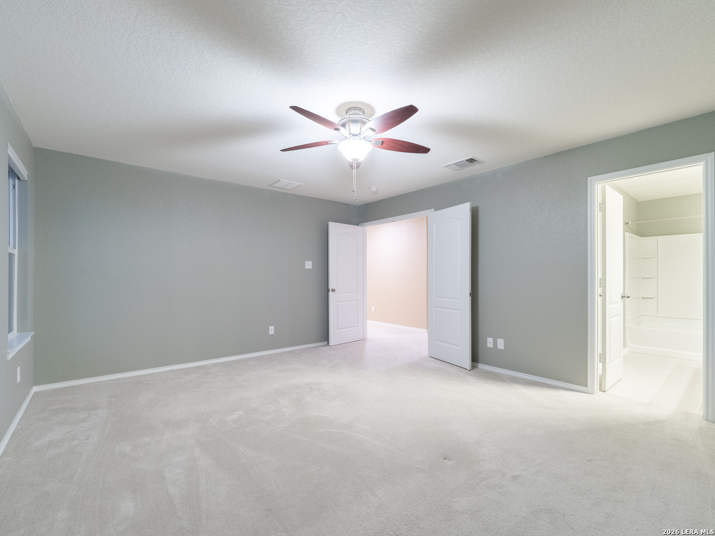2056 Brandywine Dr, New Braunfels, TX 78130