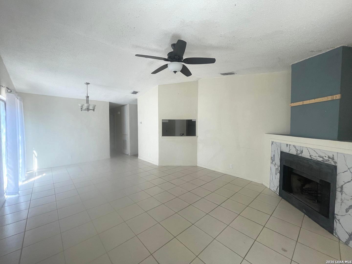 6721 HICKORY SPRINGS DR, San Antonio, TX 78249