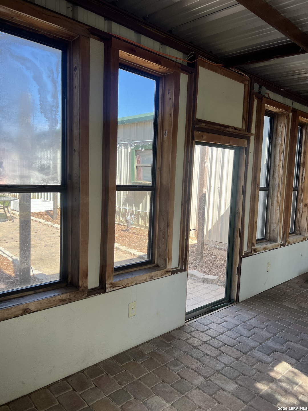 247 Marsh, Uvalde, TX 78801