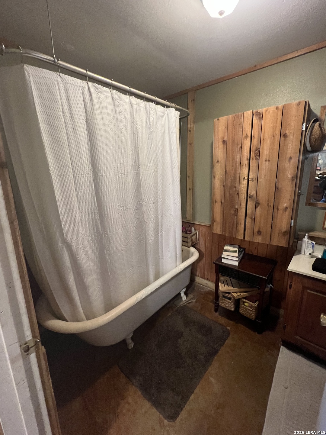 247 Marsh, Uvalde, TX 78801