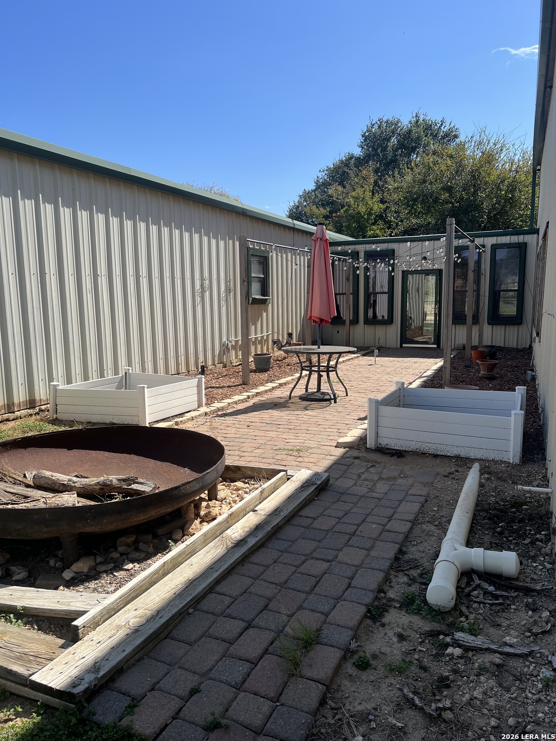247 Marsh, Uvalde, TX 78801