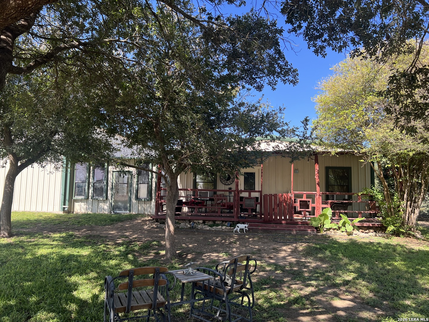 247 Marsh, Uvalde, TX 78801