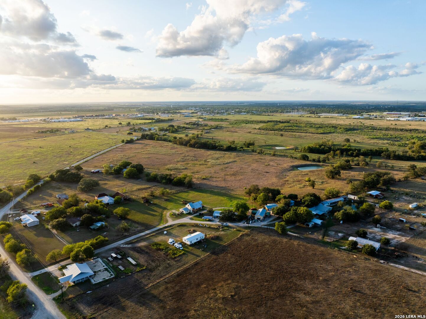 425 Seawillow Rd, Lockhart, TX 78644