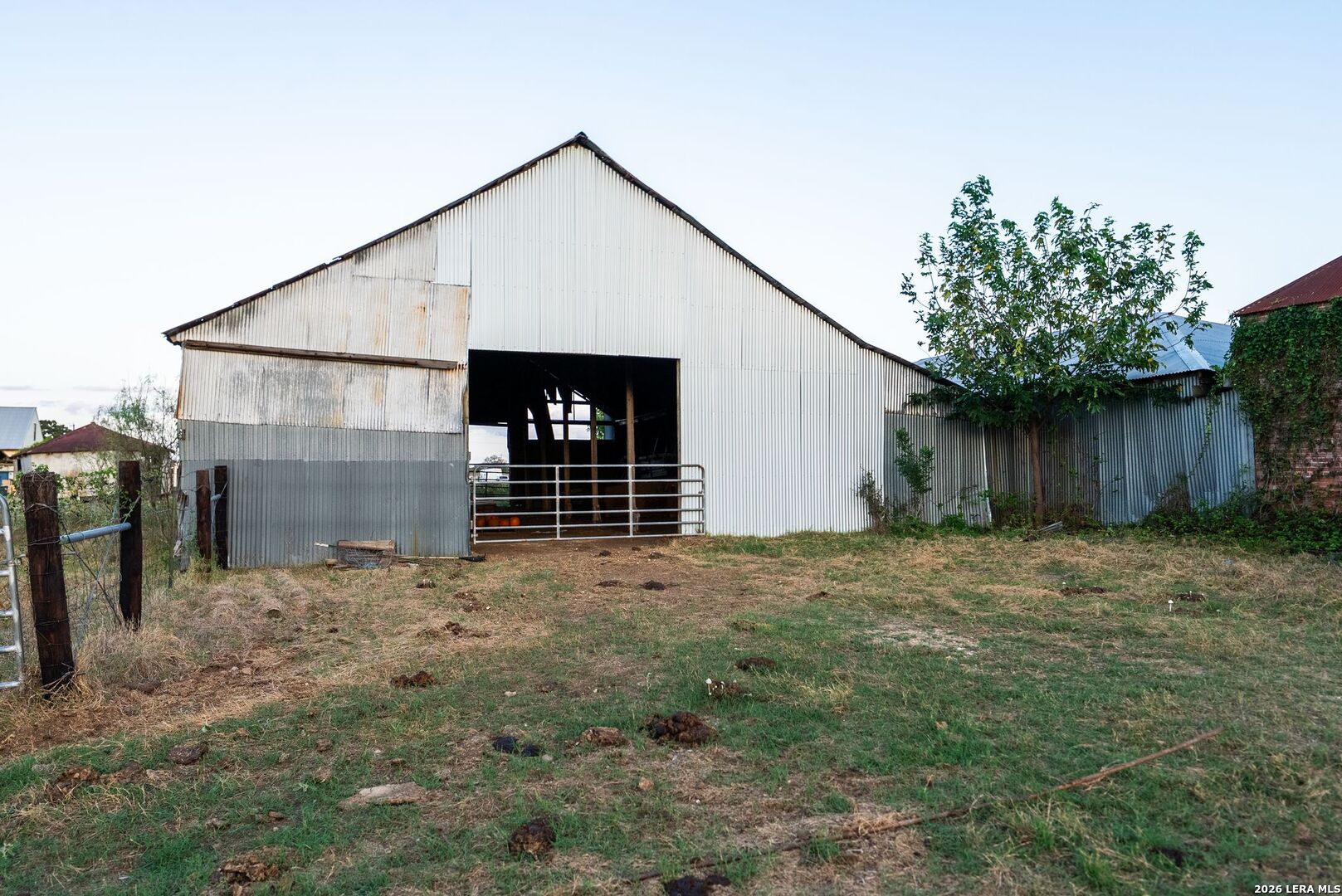 425 Seawillow Rd, Lockhart, TX 78644