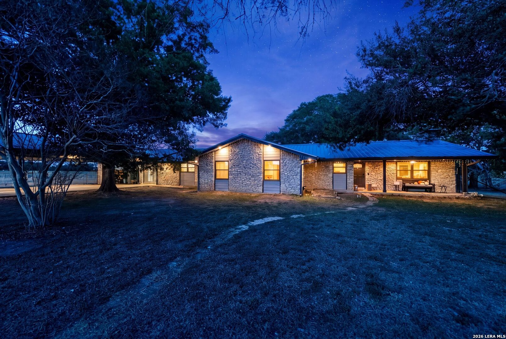 425 Seawillow Rd, Lockhart, TX 78644