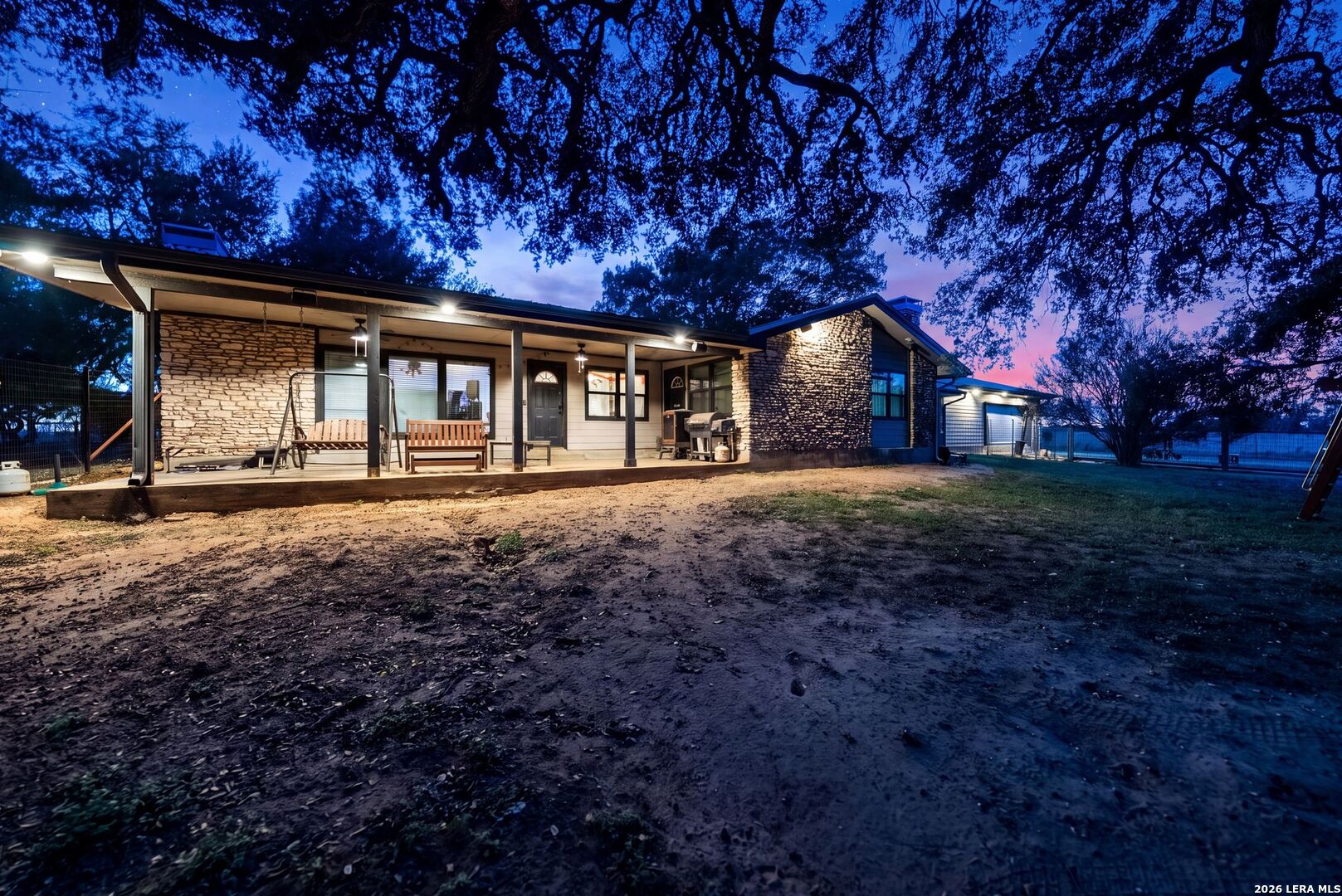 425 Seawillow Rd, Lockhart, TX 78644