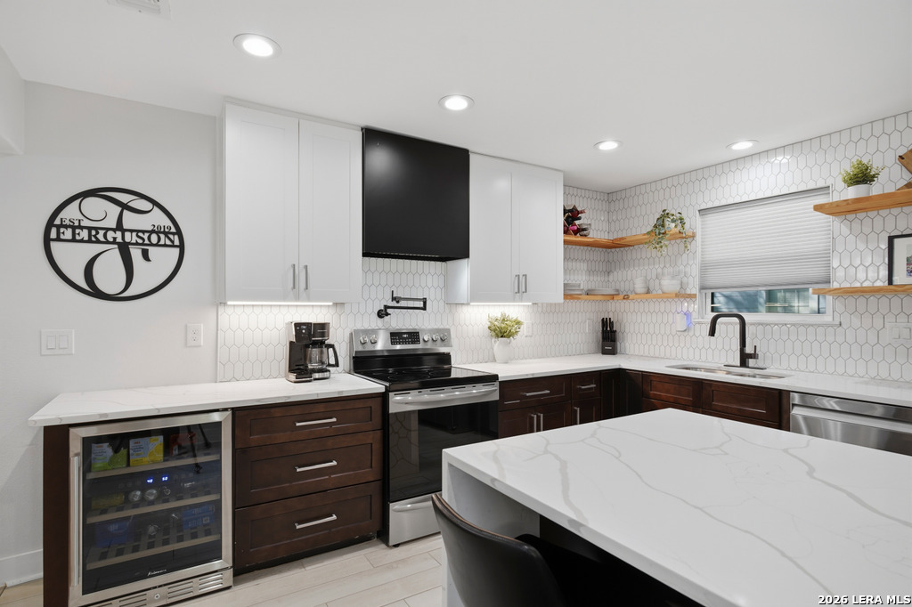 275 E FAIR OAKS PL, Alamo Heights, TX 78209