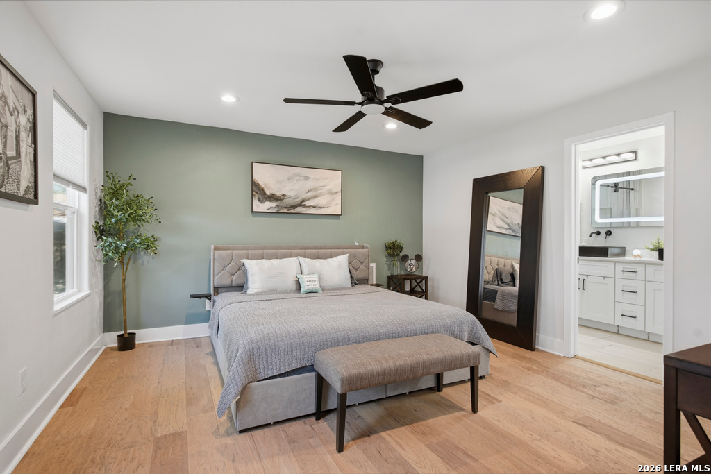 275 E FAIR OAKS PL, Alamo Heights, TX 78209