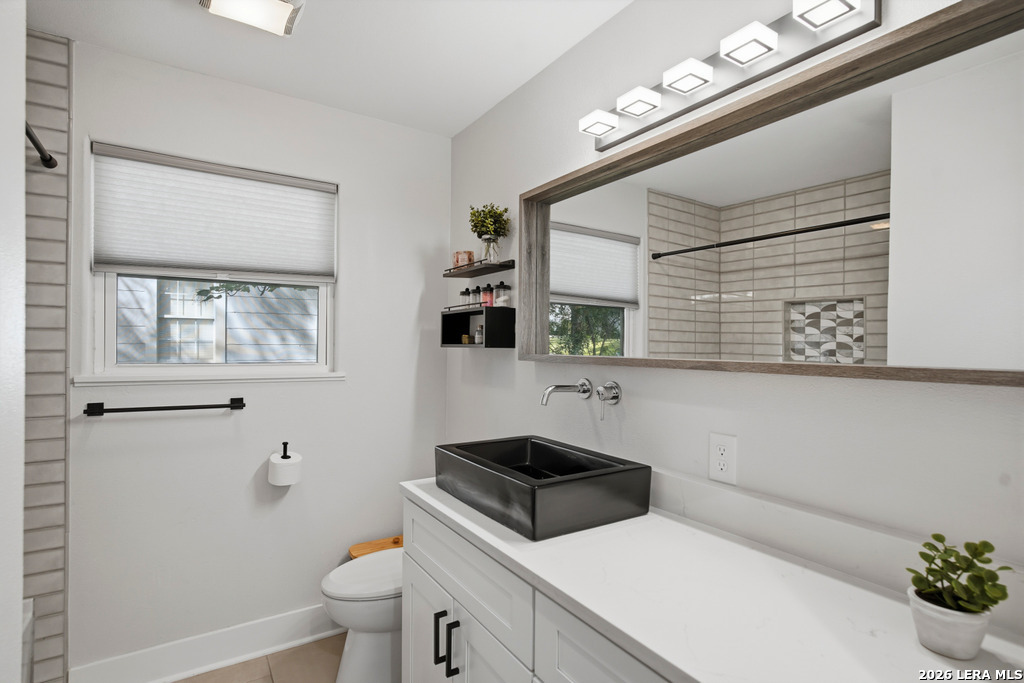 275 E FAIR OAKS PL, Alamo Heights, TX 78209