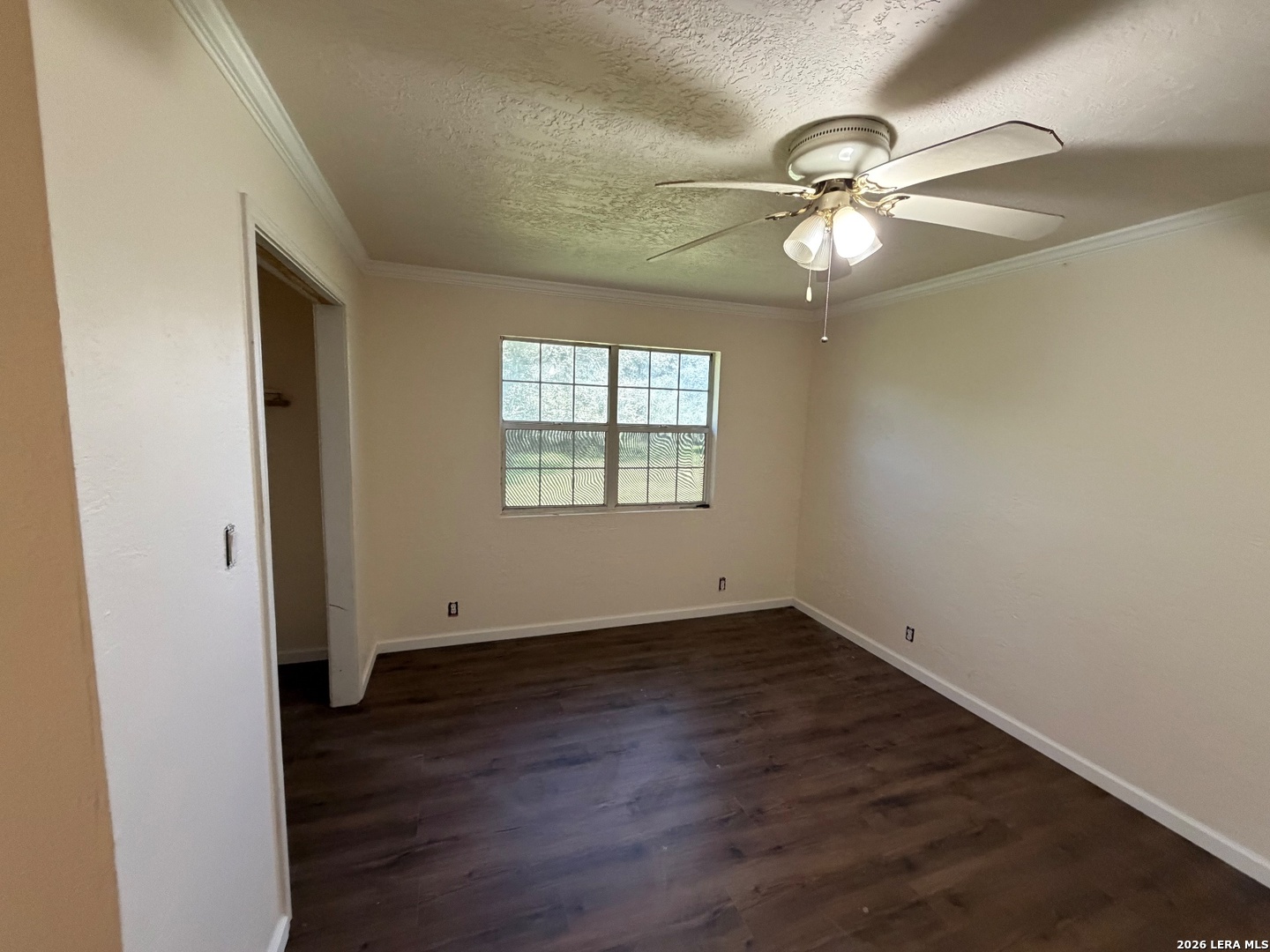 11156 East, Beaumont, TX 77705