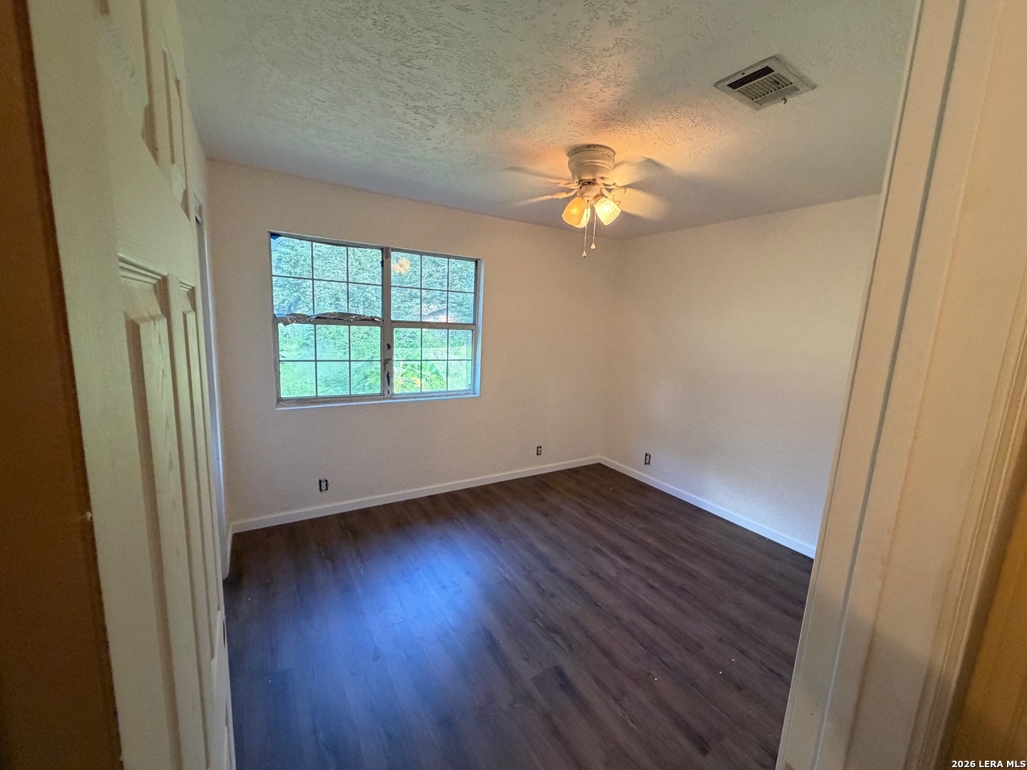 11156 East, Beaumont, TX 77705