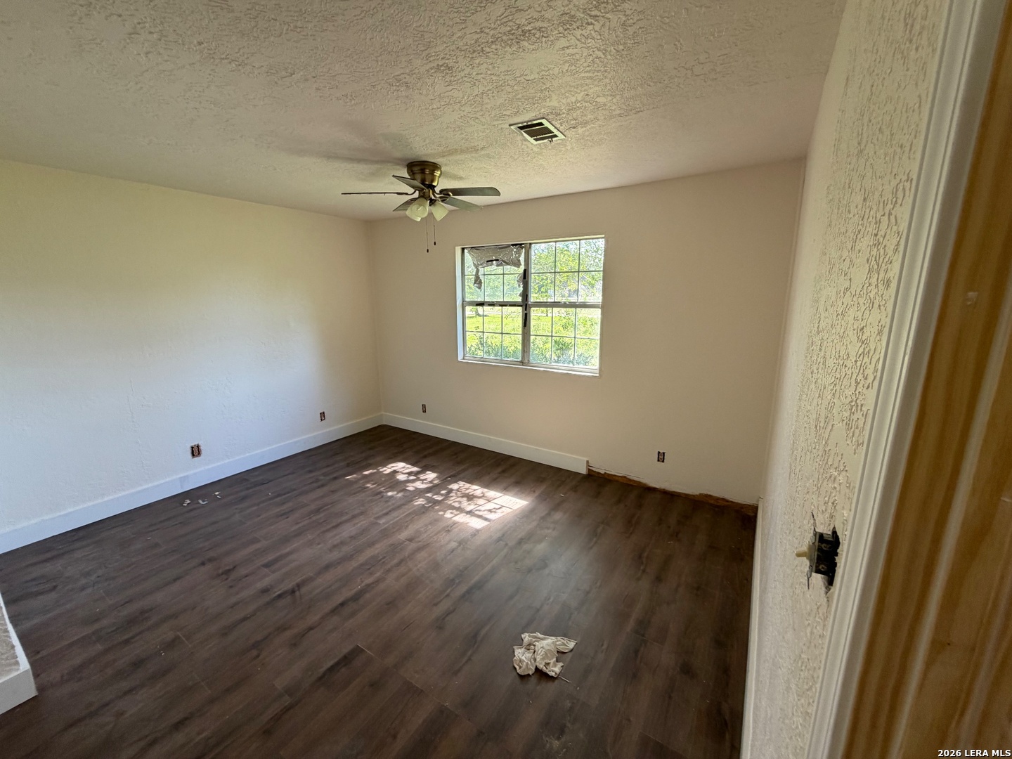 11156 East, Beaumont, TX 77705
