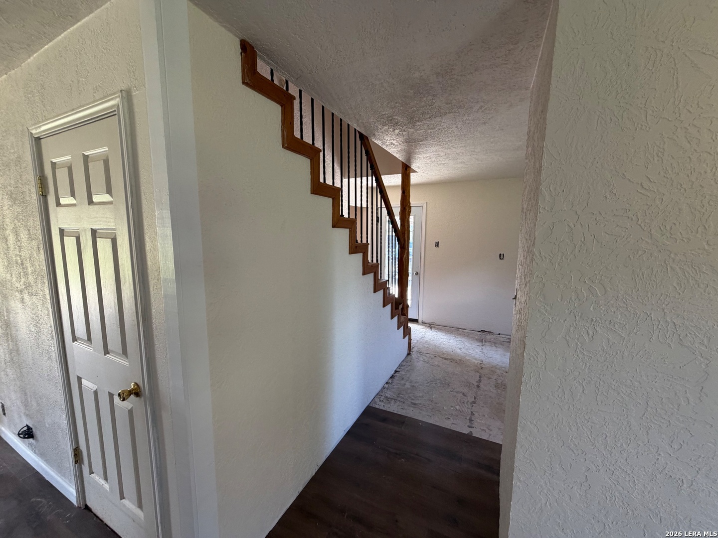 11156 East, Beaumont, TX 77705