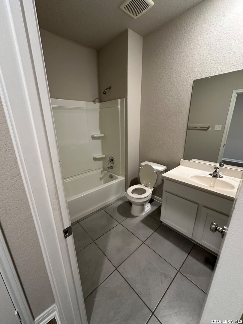 9404 Tennant Lane, Converse, TX 78109